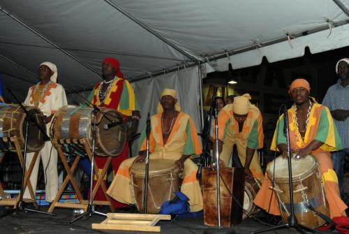 Ballet-Afro-de-Hond Sat-Night LA-C.-Gamboa9.17.11264 (1)